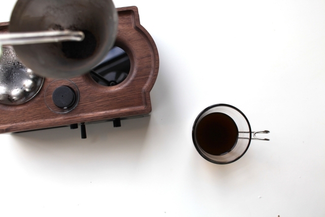 vakna-med-en-doft-färskt-bryggt-kaffe-innovativa-väckarklocka