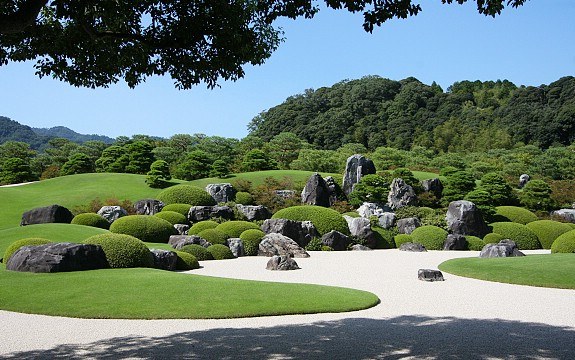 moderna trädgårdar-Adachi Art Museum