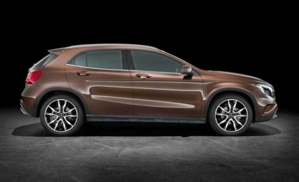 Mercedes- Benz- GLK- 2016- brun- sidodäck