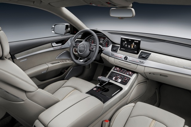 2015-audi-a8-w12-frontal-interiör-bild-vit