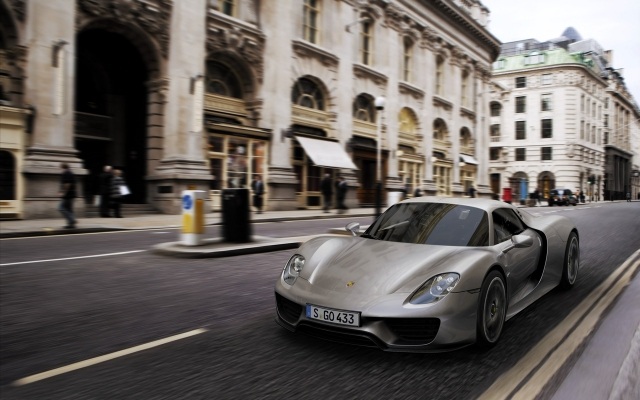 918 Spyder 2015 fram 3