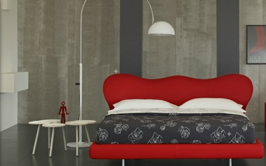modern-säng-röd-färg-sovrum-look