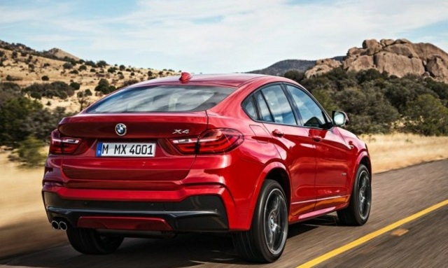 BMW X4 nya rödfärgade bakstrålkastare provkörning