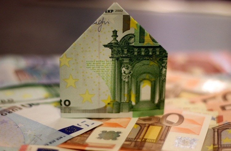 Byggnadsfinansiering eget-hem-euro-sedelvikt hus