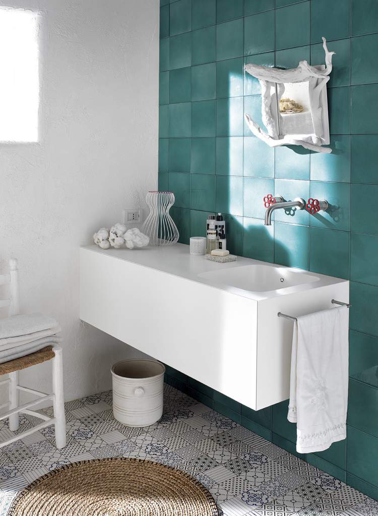 design handfat badrum moderna keramiska plattor turkosvitt