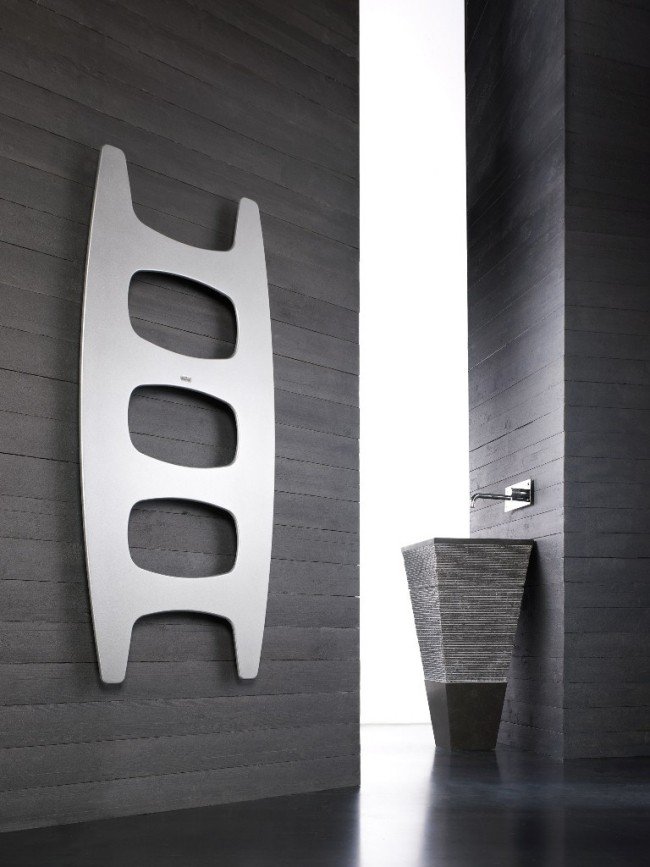 design radiator badrum stål vertikal handdukstork Cordivari MOVIE