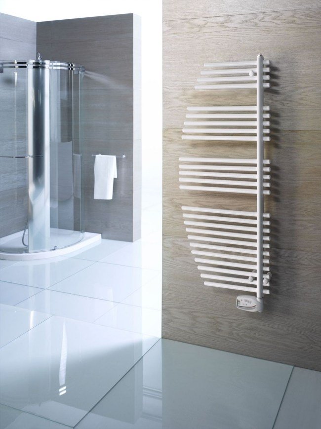 GONDOLA design radiator badrum handdukstork elektrisk FORTY stål