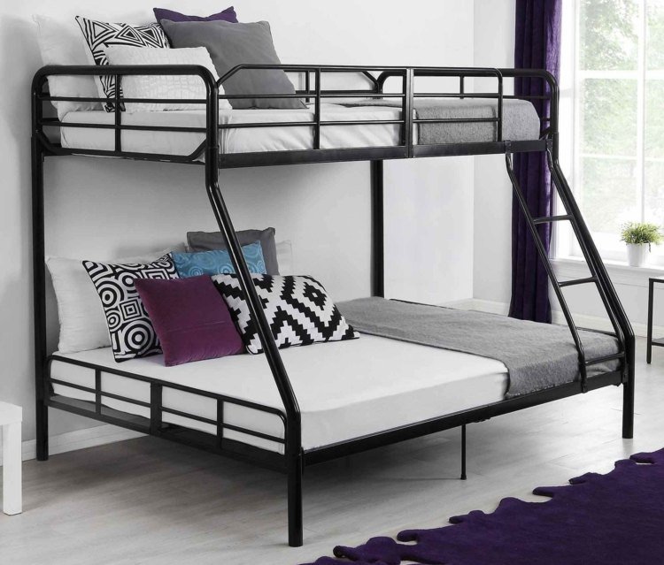 design-loft-säng-metall-svart-ram-laminat-grå-matta-lila