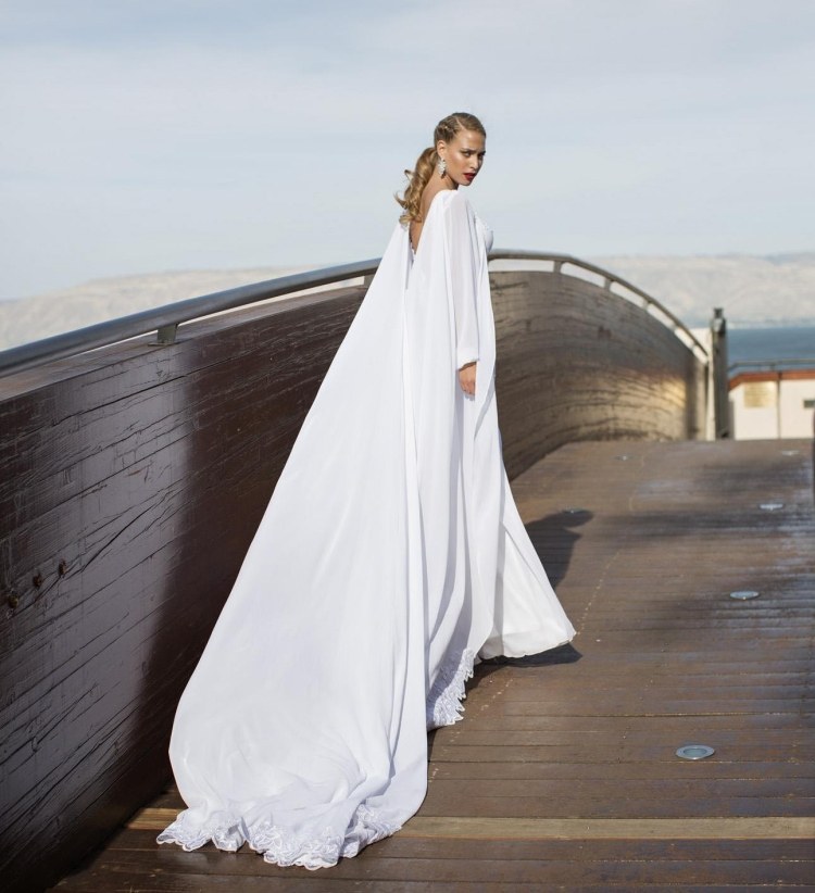 ägare-bröllopsklänningar-2014-vit-lång-tåg-elegant-luftig