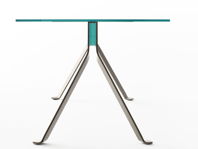 Designer glasbord arkitektoniskt utseende metallben tunna bordsskivor Philippe Starcke