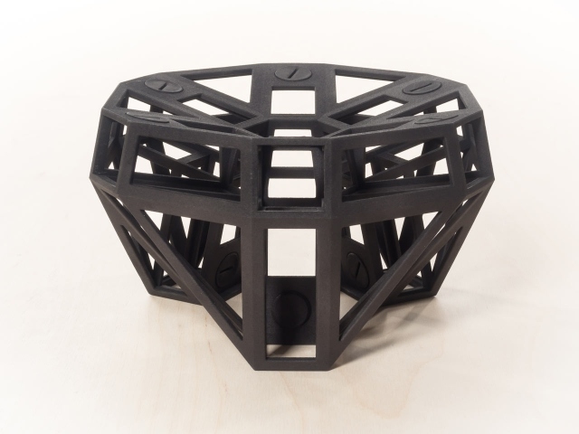 möbeldesign-kontakter tryckta-3d svart-polyamid