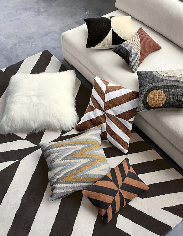 designer-möbler-dekoration-inredning-design-hemtextilier-kuddar-mönster-tyger