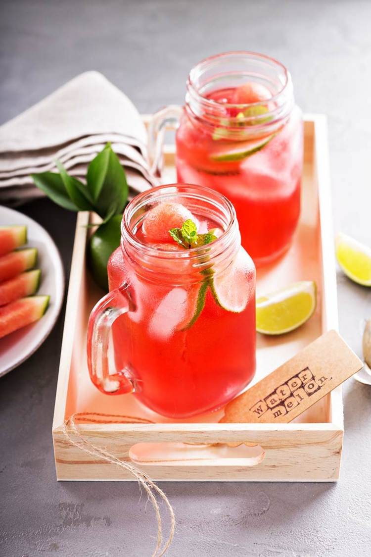 detox-vatten-vattenmelon-rening-sommar-fruktig