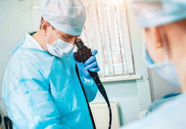 läkare för gastroskopi med duodenal mucosal resurfacing eller dmr innovativ teknik som diabetes typ 2 terapi