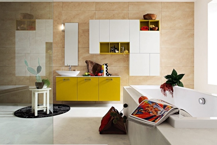 bästa-färg-badrum-färg-accenter-gul-vit-badkar-vägg-enhet-deco