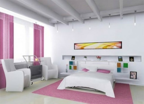 rosa-vitt-sovrum-stor-säng