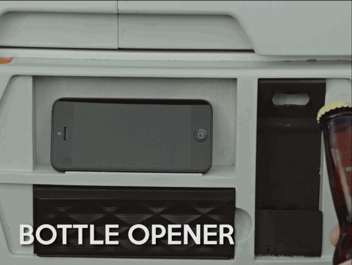 coolaste-kuhlbox-kickstarter-funktioner-flasköppnare