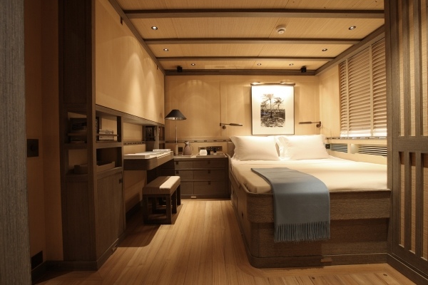ROXANE superyacht loft säng trä design