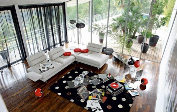 Roche Bobois-modern-möbler-design-bekväm-soffa