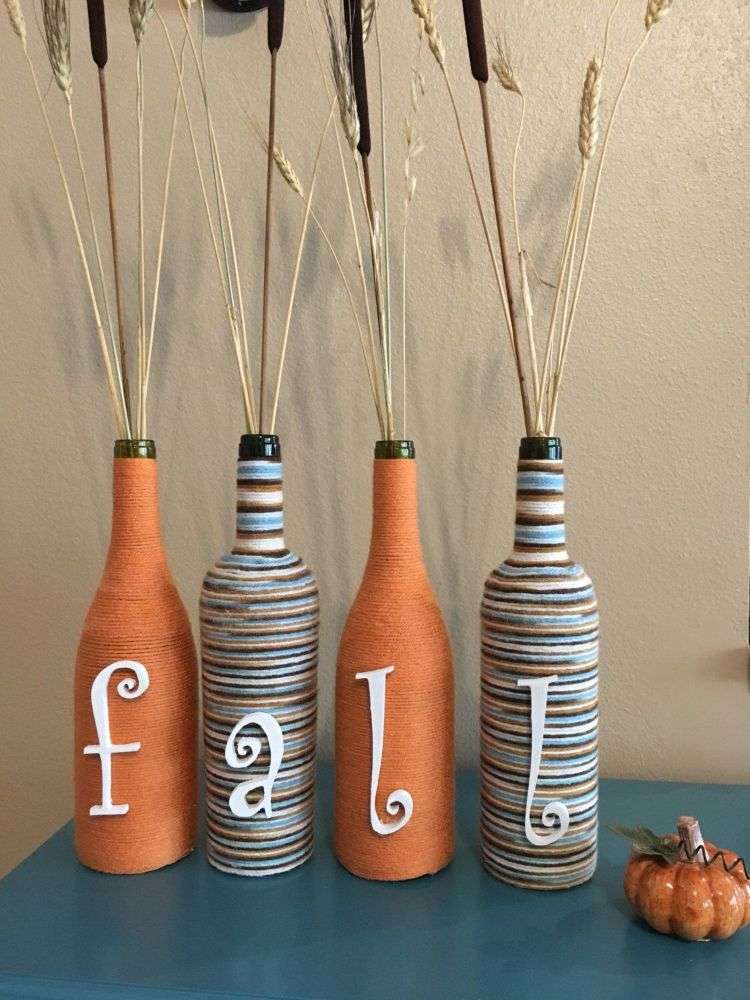 höst diy dekoration glasflaskor av garn wrap typsnitt