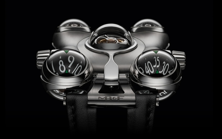 HM6-Space-Pirate-watch-biomorphic-case-titanium
