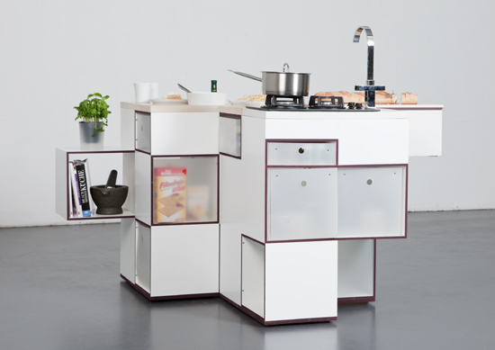 transparent skåpdörr litet kök med modulär design