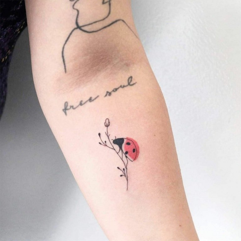 Tatueringstrender inspirerande tatueringar små idéer
