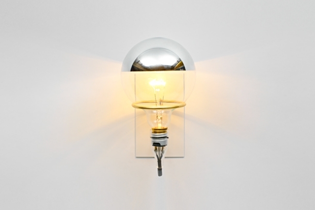 mest minimalistiska vägglampa glödlampa mässing ring brendan ravenhill