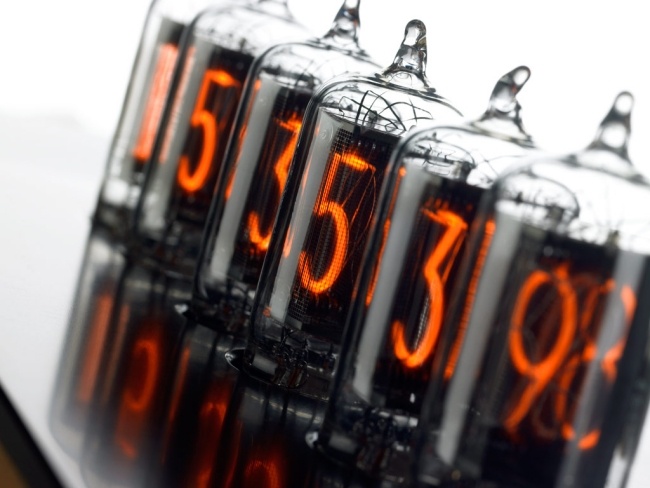 Nixie klocka chronotronix v400 rör