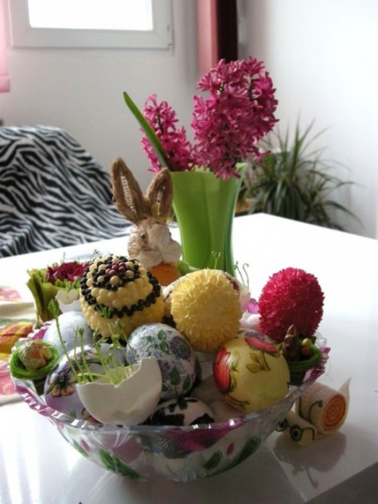 Påsk festligt dekorera färgglada påskägg skål-blomma vas