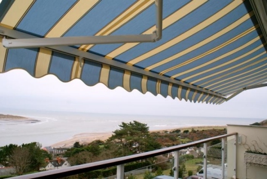 markiser balkong 17 designidéer outlook havet