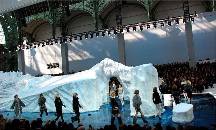 Det bästa Chanel-modeshow-konceptet av Karl Lagerfeld höst-vinter 2010: 11