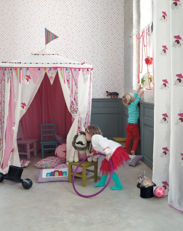 Inredning barnrum lekplats tält gardiner leksaksförvaring