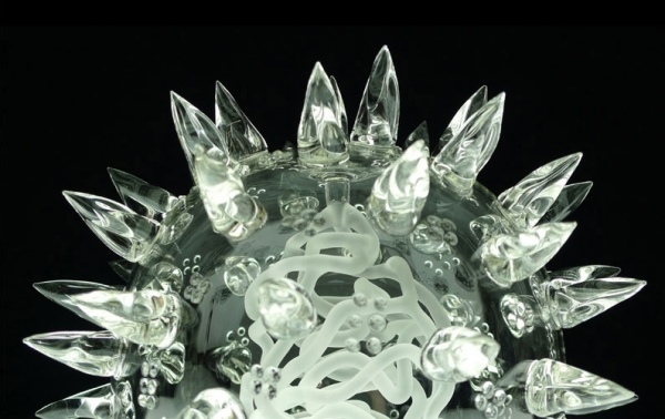 Glasskulptur UFM Virus