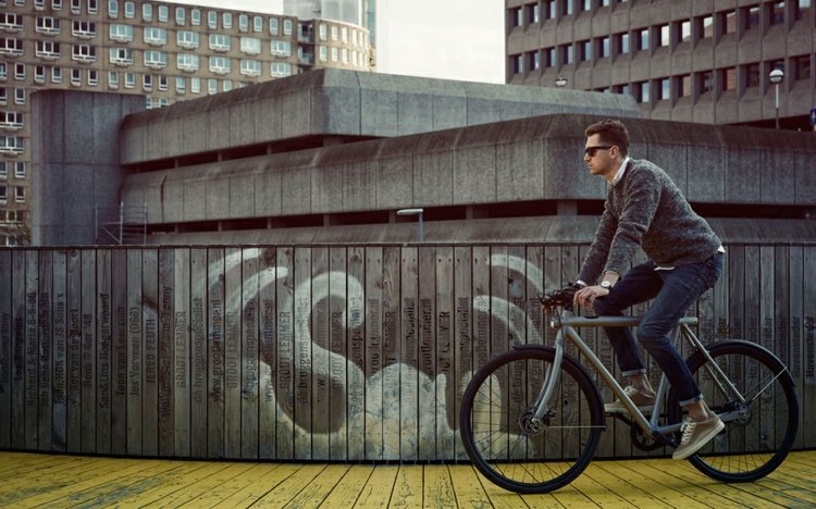 smart-cykel-vardag-mobil-grå-design