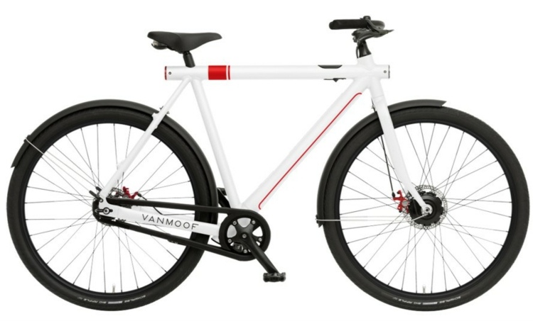 smart-cykel-vit-röd-accenter-cykel-kedjepedaler