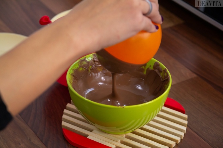 Luftballon life hacks smält choklad gör din egen chokladskål