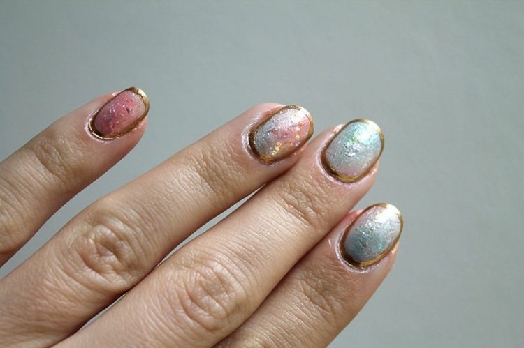 naglar design ädelsten optik opal gör manikyr själv