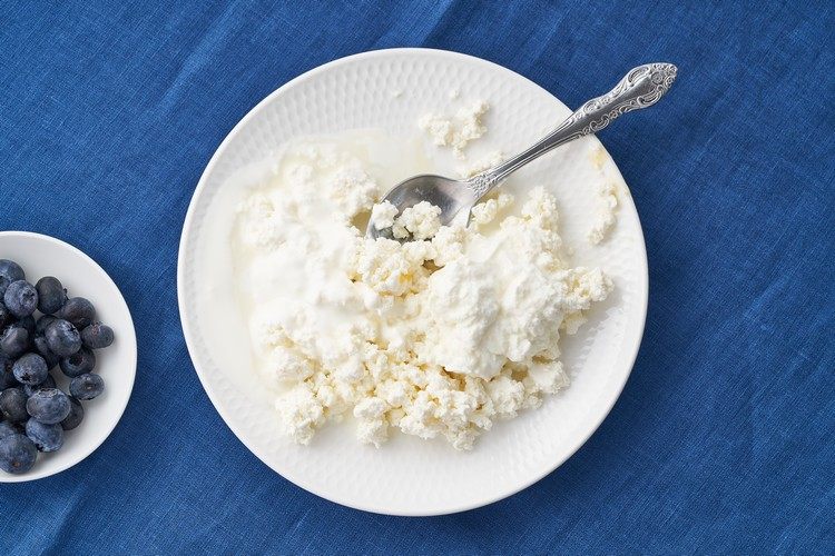 Proteinmat med keso med blåbär