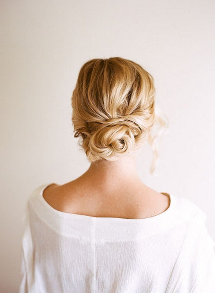 vackra frisyrer för tunt hår för att göra dig uppdaterad för bröllopsgästbilder