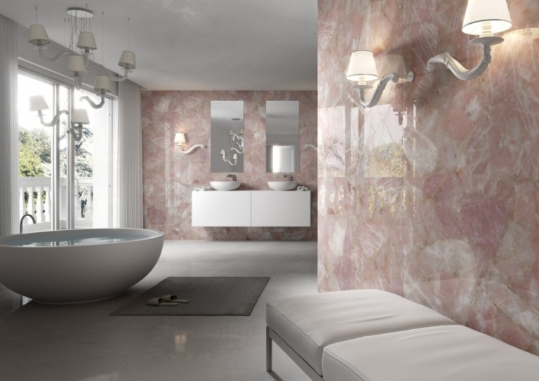 lyxigt badrum - badrumsdesign - badrumsidéer - väggplattor - ädel - skumrosa - fristående badkar