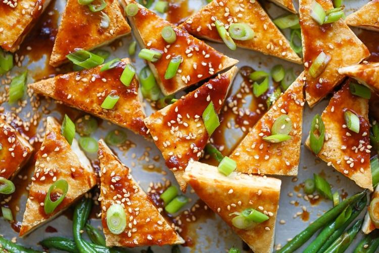 snabba recept från bakplåten vegan tofu gröna bönor honung sesamsås