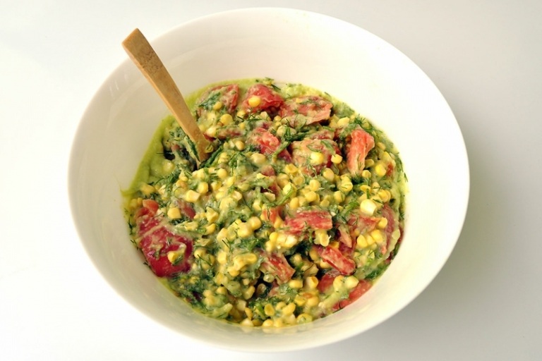 veganskt recept sallad majonnäs hälsosam mat träsked