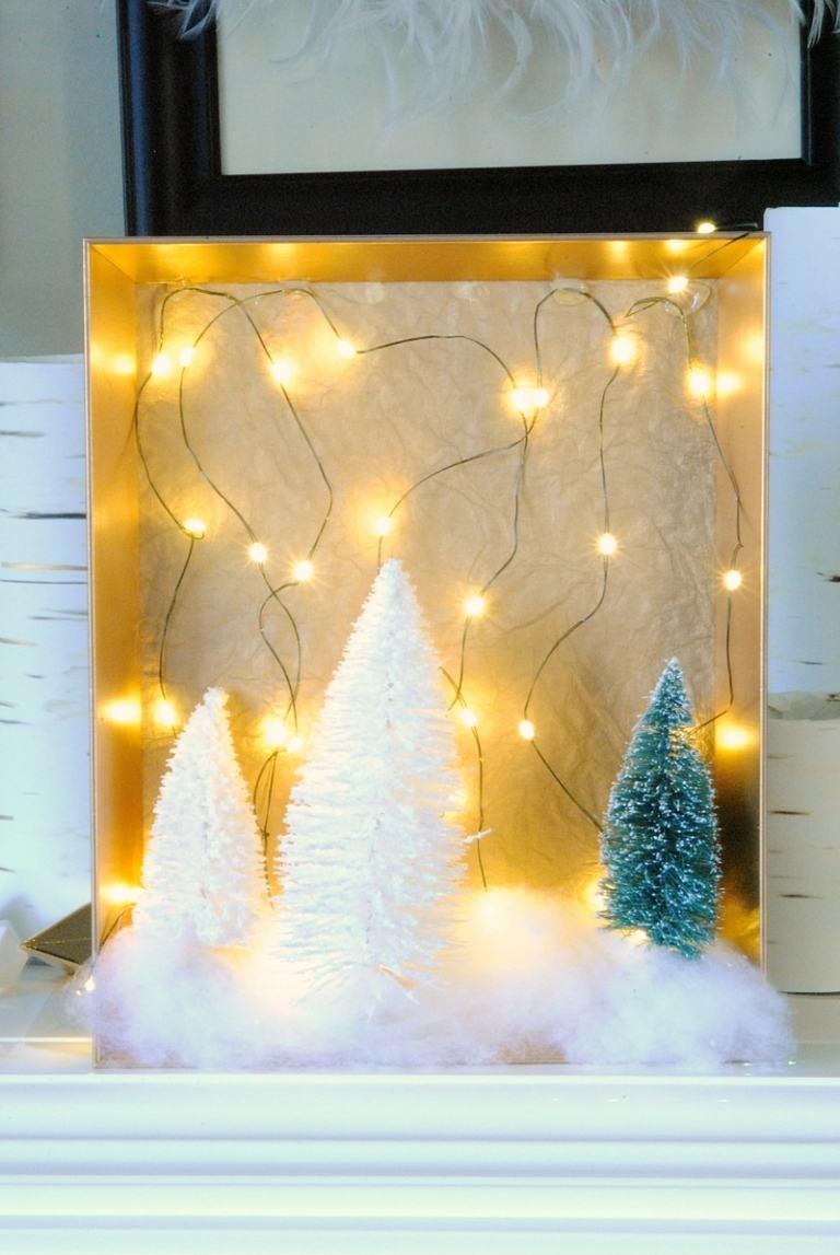 diy belysning jul landskap hantverk idé gran träd fairy lampor bomull snö