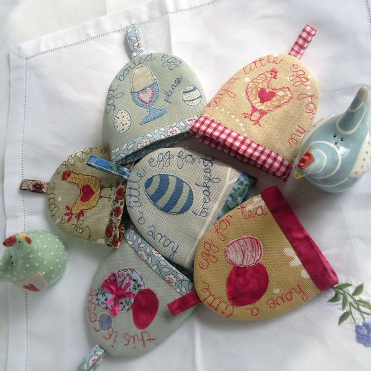 diy-ägg varmare-påsk-tyg-tinker-lätt-motiv-påsk-ägg-kyckling-figurer