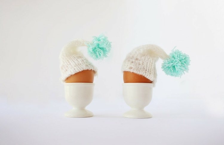 DIY äggvärmare till påsk-påsk-rolig-idé-handledning-hatt-mini-frukost-ägg