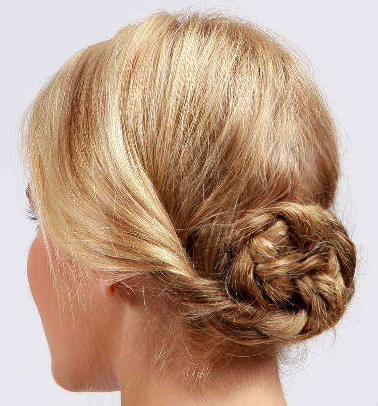 Fläta och updo frisyrer enkel-diy-vit-pullover-bulle