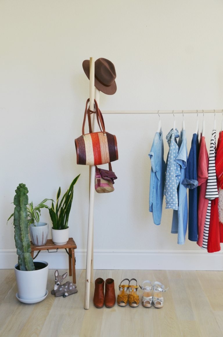 DIY garderob trä garderob skena själv bygg instruktioner