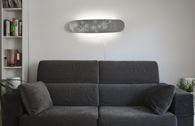 DIY-möbler-skateboard-väggljus-vardagsrum