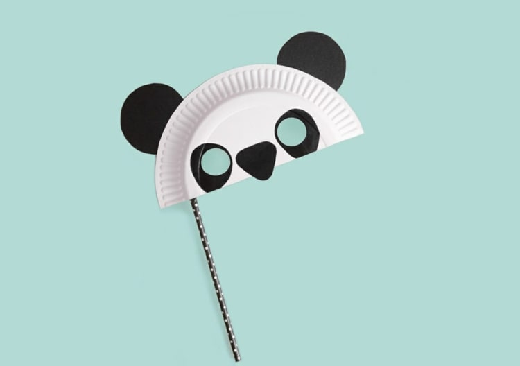 Panda för en enkel DIY karnevalsmask
